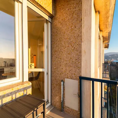 Apartment Eina27 *